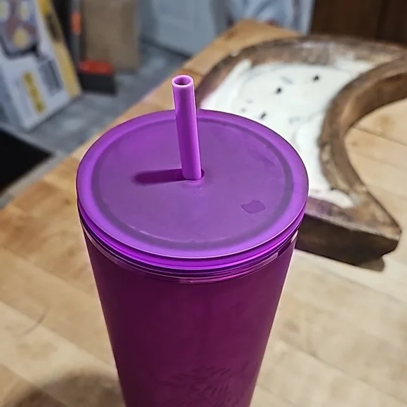 Purple soft touch starbucks tumbler - Picture 3 of 8